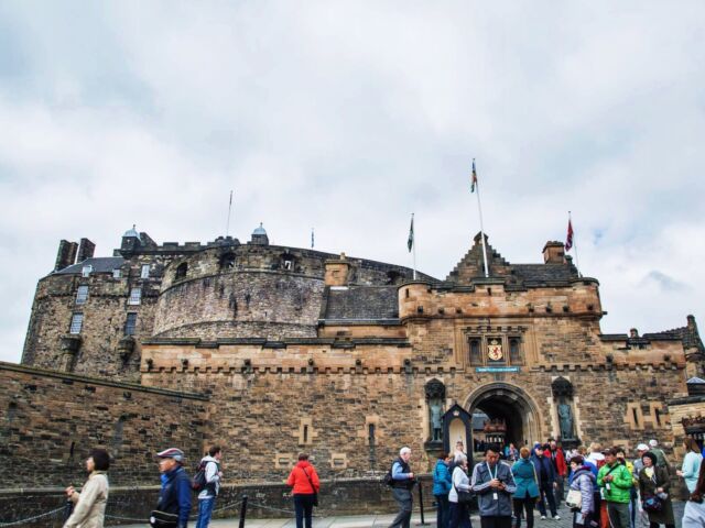 Guide to Edinburgh