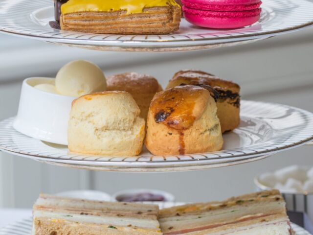 The Perfect Itinerary for an 11 Day Tearoom Tour of the UK